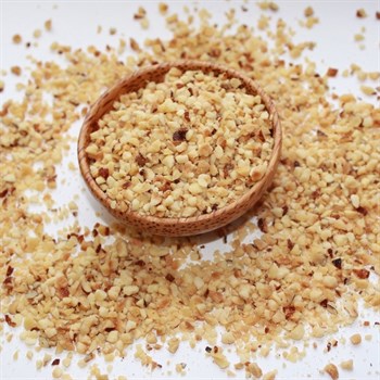 Фундук дробленный обжаренный 2-4мм 0,1кг, Россия